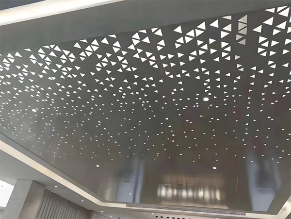 雕花鋁單板在室內(nèi)裝飾中的應(yīng)用優(yōu)勢